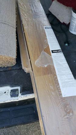 Laminate 2 boxes