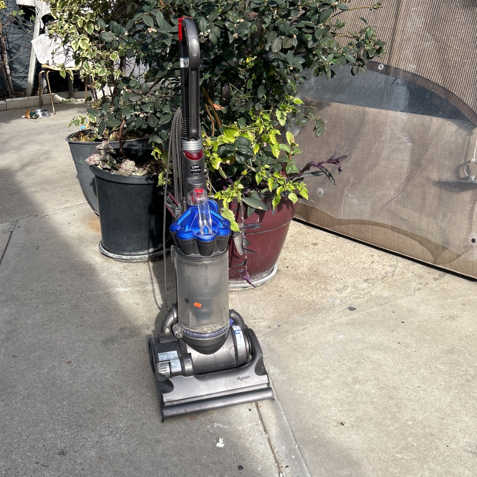 Bacuum Cleaner Dyson