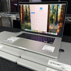 MacBook Pro 16 inch 2.6Ghz i7 16GB RAM 512GB Storage 2019 Model with Store Warranty and Financing Available