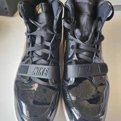 Jordan Legacy 312 Black Gold Patent