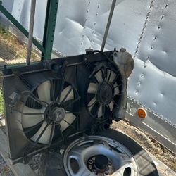 2002-2006 Honda Cr-v Fans And Radiator $195