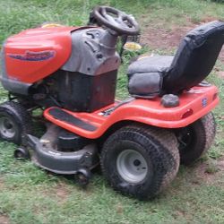 Husqvarna Riding Mower 48 Inch Deck 27 Hp  Briggs &Stratton Engine Located In Southmont North Carolina 
