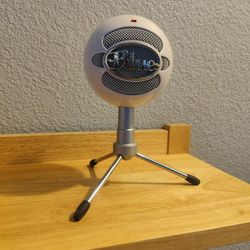 Blue Snowball Microphone 