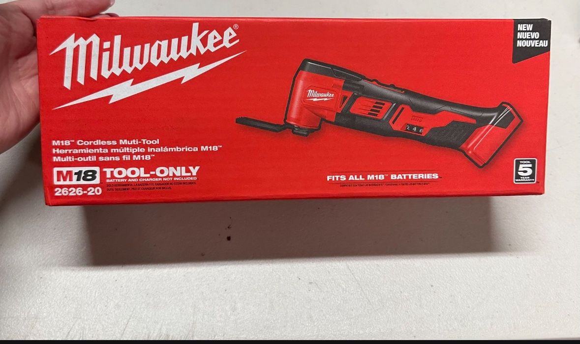 NEW Milwaukee Cordless Multi-Tool 