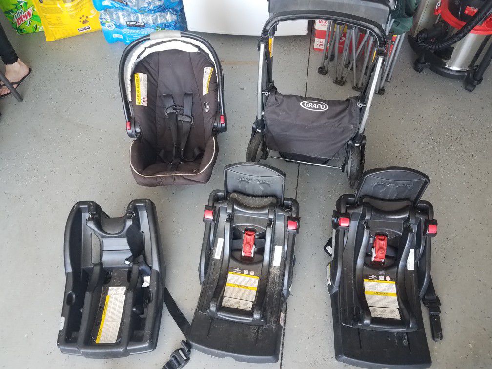 Baby Stroller / 3 car seat mounts