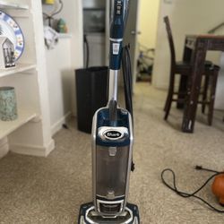 Sharks Vacuums 