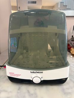 Baby Brezza steralizer and dryer