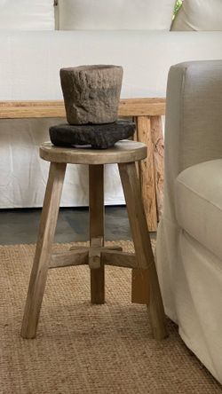 Round Elm Stool