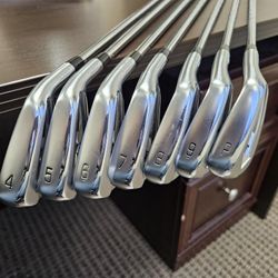 Mizuno JPX 921 Forged 4-PW Iron Set