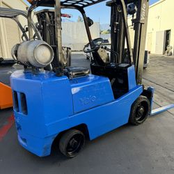 Forklift