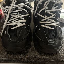 Balenciaga Tracks