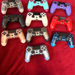 PS4 controllers
