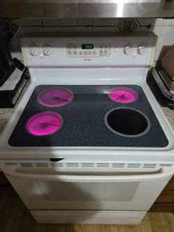 HOTPOINT Stove And Oven