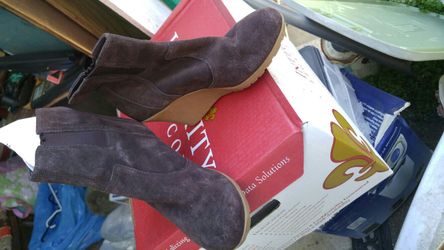 Botas