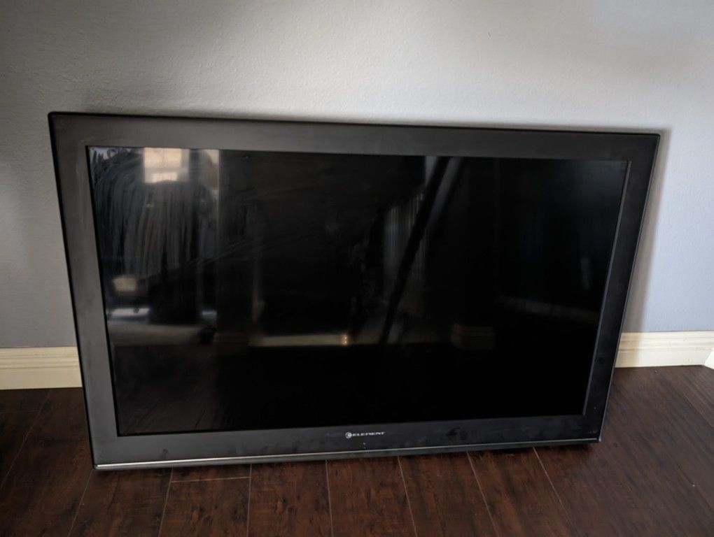 Element Electronics 40" 1080p LCD HDTV