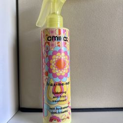Brand New Amika Frizz Me Not Hydrating Anti-frizz Treatment 