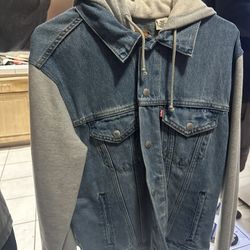 Men’s Levi’s Hoodie Jacket Size M
