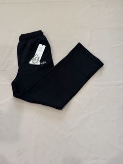 Alo uncuffed black pants XS-XL