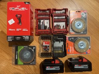 Milwaukee M18 FUEL Impact Driver Kit + 3 Batteries + Charger + Bit Sets + Extras