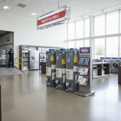 🚨 SAME-DAY Water Heater Install — Get Hot Water Today!
Stop waiting in cold — FREE delivery, installation & old unit haul-away included
✨ Rheem 