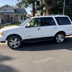 2001 Lincoln Navigator