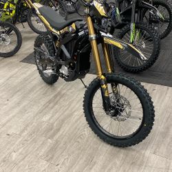 2025 Surron Ultra Bee 