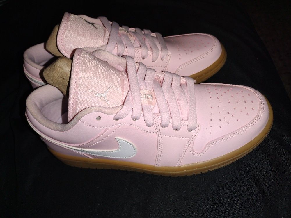 Jordan 1 Low