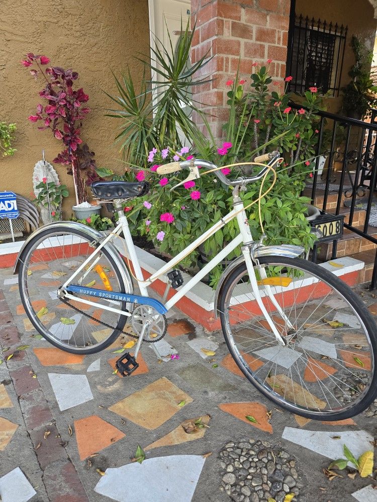 Roadmaster Woman's Road Bike Single Speed