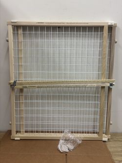 50” x 31” Extra-Wide Wire Mesh Natural Wood Safety Gate