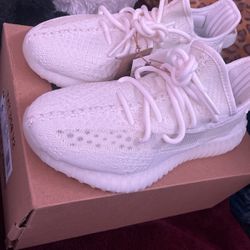 Shoes Yeezy Boost 350 V2 