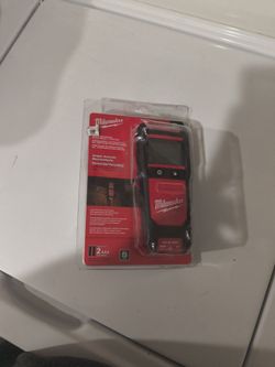 Milwaukee voltage tester