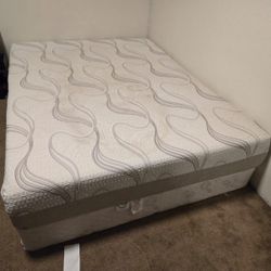 Bed Very Good Conditions 