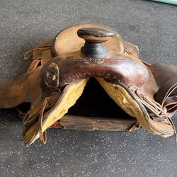 W Steven’s roping saddle