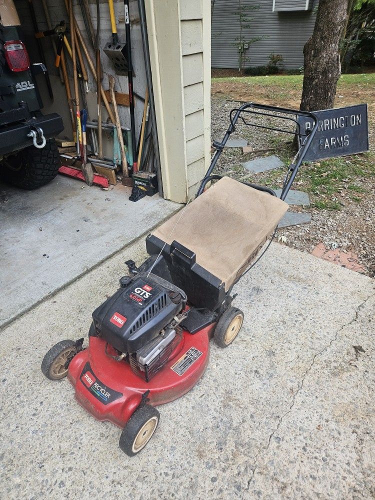 Toro Recycler Self-propelled Lawn Mower Needs Repair