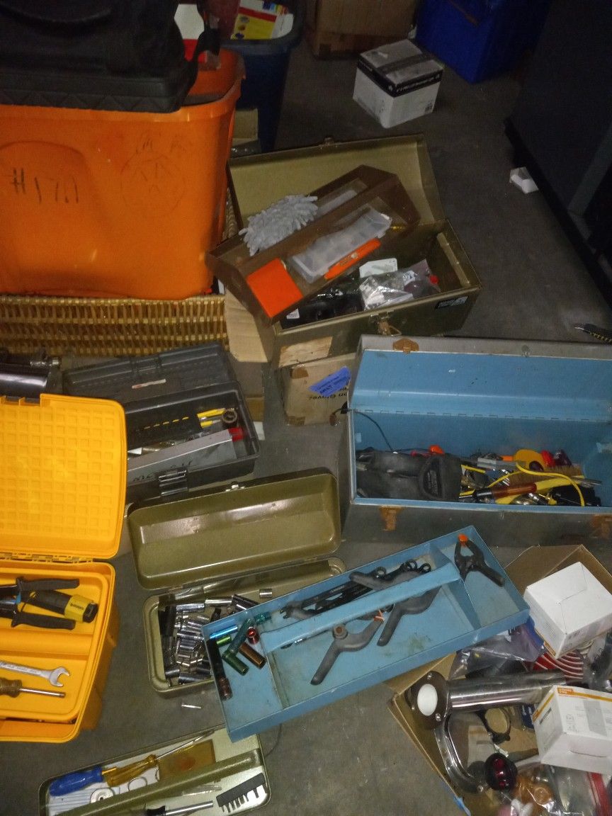 Huge Lot Tools Electronics Ect