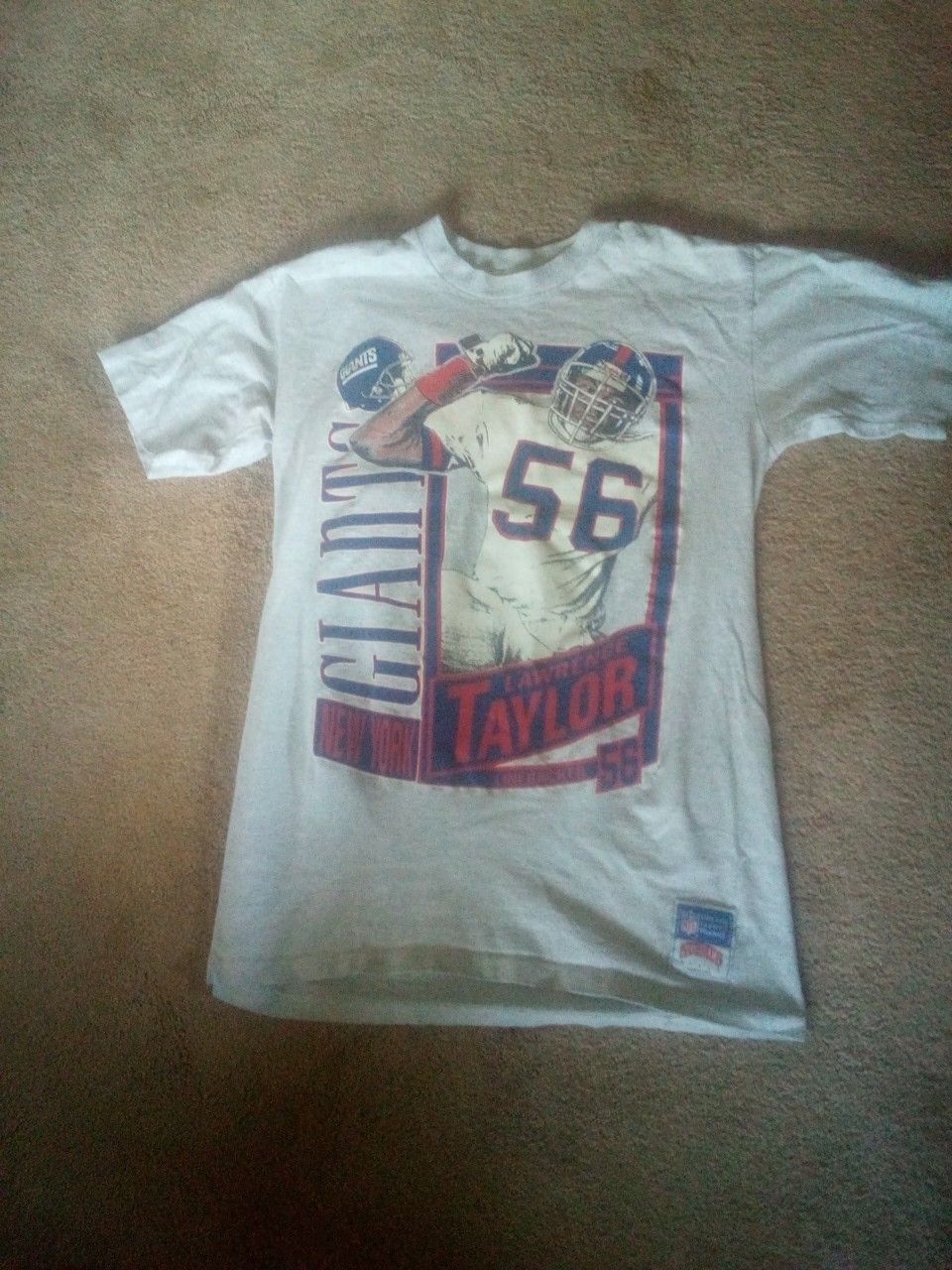 Giants Lawrence Taylor t shirt