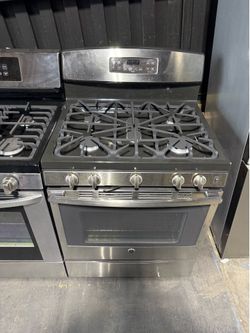 GE Stainless Steel 5 burner range stove