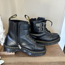 Women’s Dr Martens boots