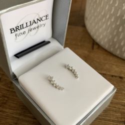 Diamond .26ct dangle earrings 925 sterling silver