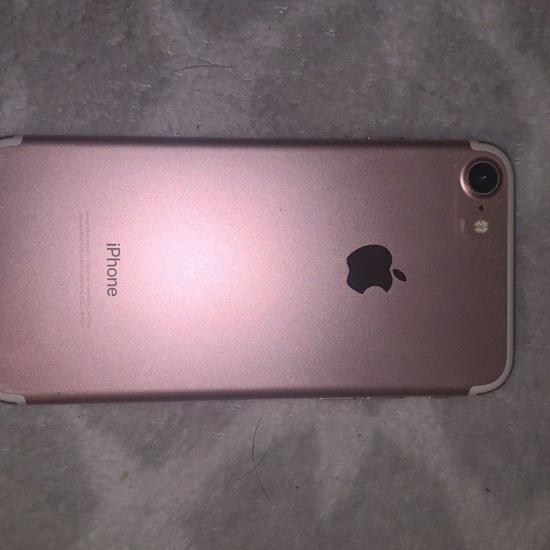 iPhone 7 32Gb Unlocked Good Condition like new