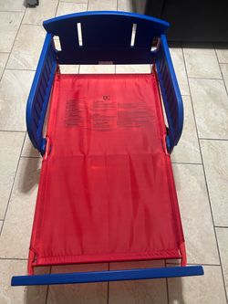 Toddler bed