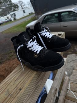 Jordan 4 ‘Black Cats’