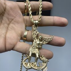 10k Rope Chain With St Michael Pendant 