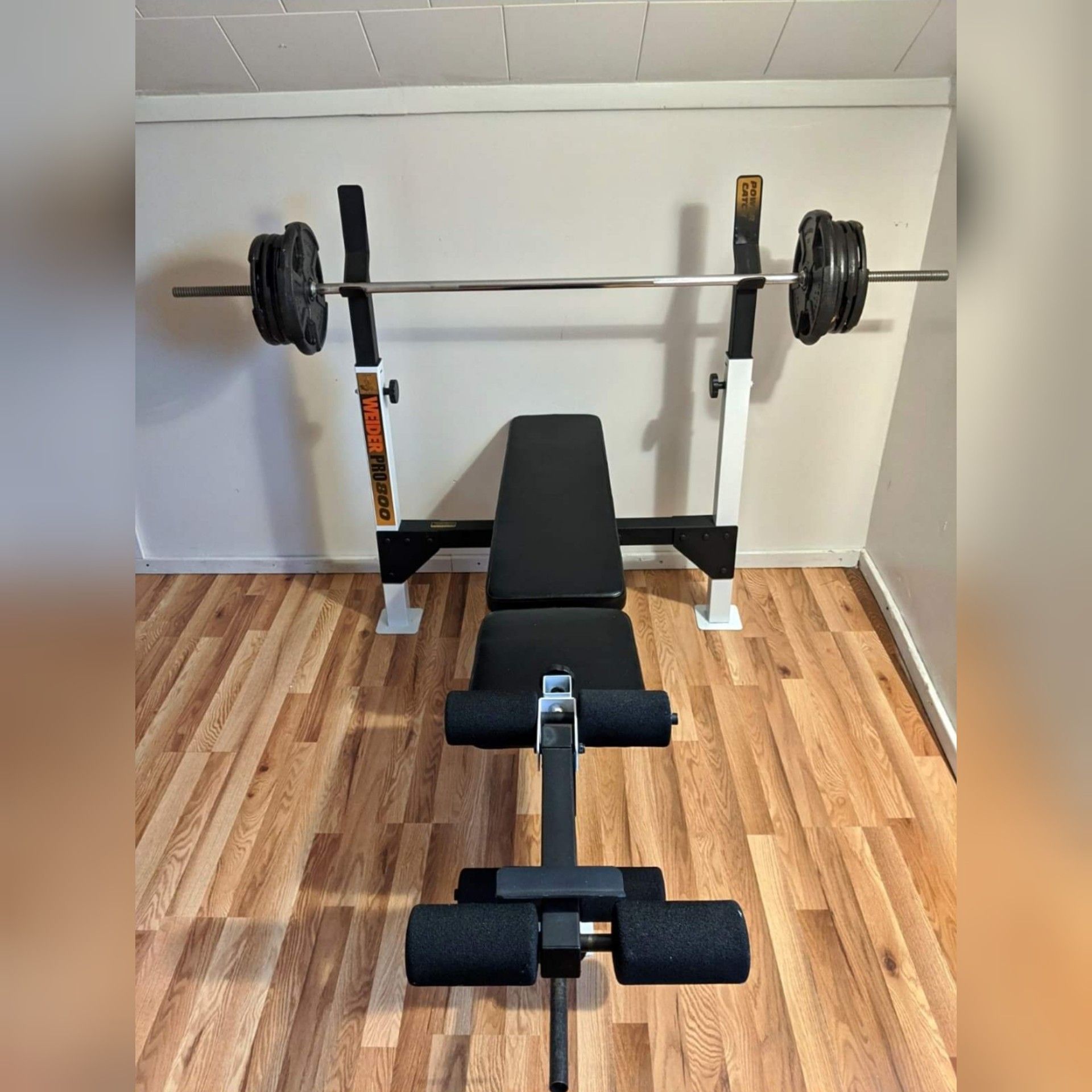 Weider pro 800 weight Bench for Sale in Somerville, MA OfferUp