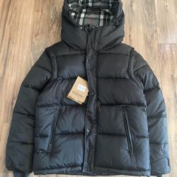 Burberry Puffer  Jacket SIZE L