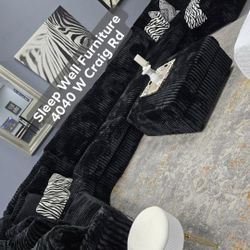 ✨️XL Sectional Sofas✨️ Furniture Queen Bedrooms, Dining Avail