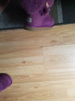 Ugg normal youth size 7 purple