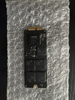 Apple Storage SSD 2TB