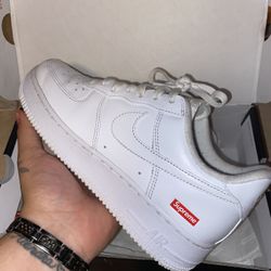 Nike Air Force 1 supreme 