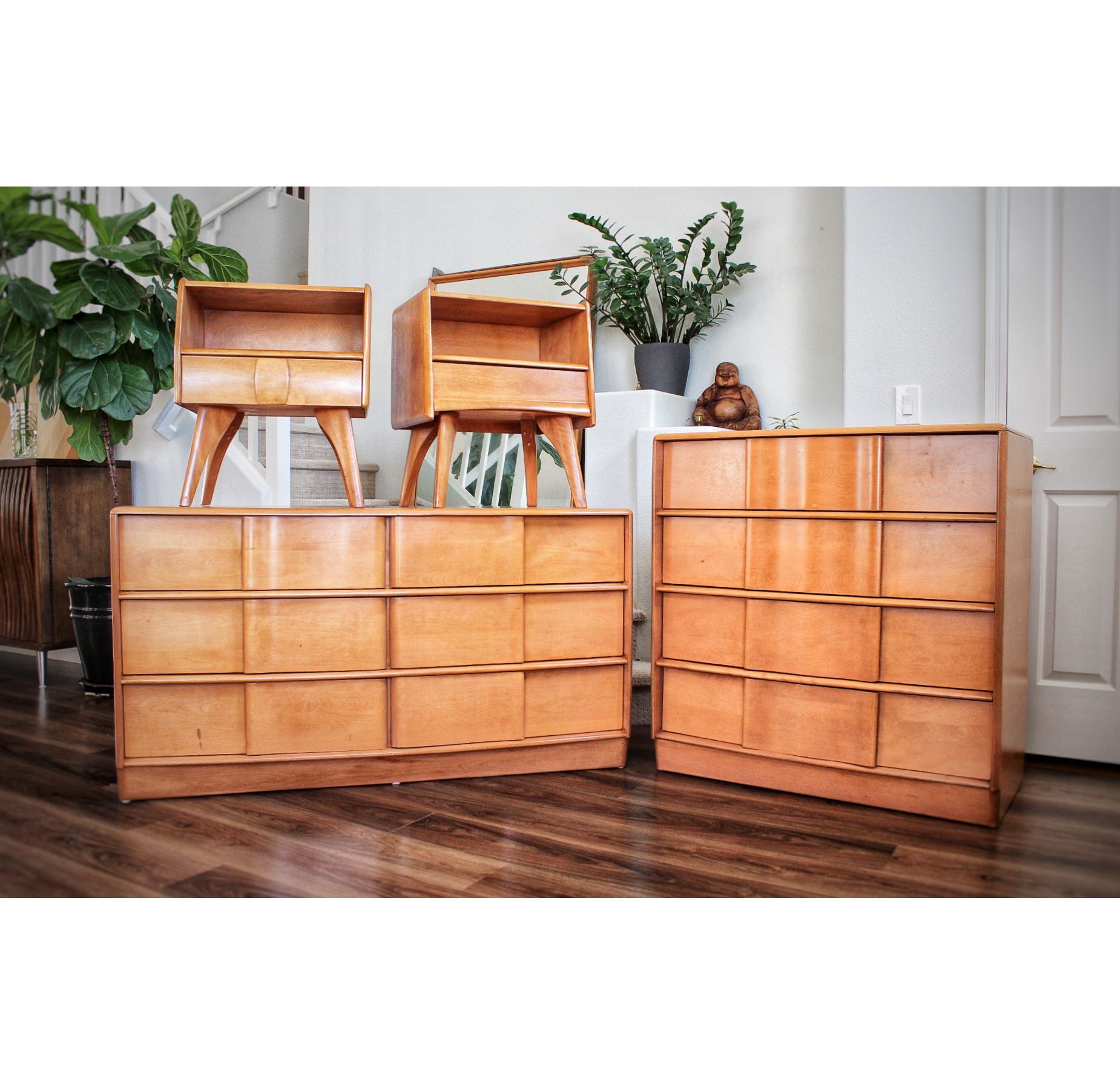 Classic Vintage Mid Century Modern Heywood Wakefield Bedroom Set